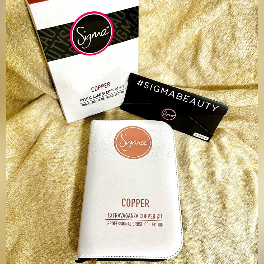 Sigma Extravaganza Copper Brush Kit NIB